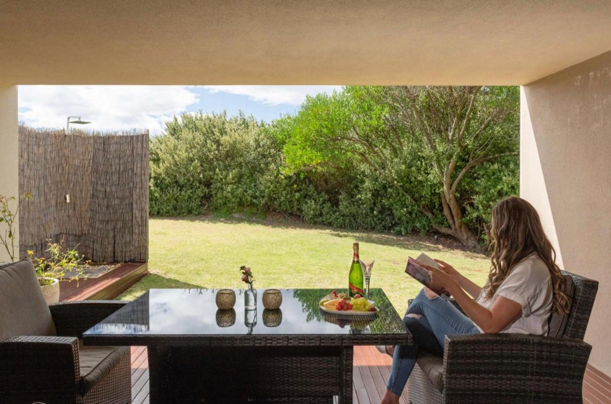 Amare Beachside Luxury Turners Beach Exteriör bild