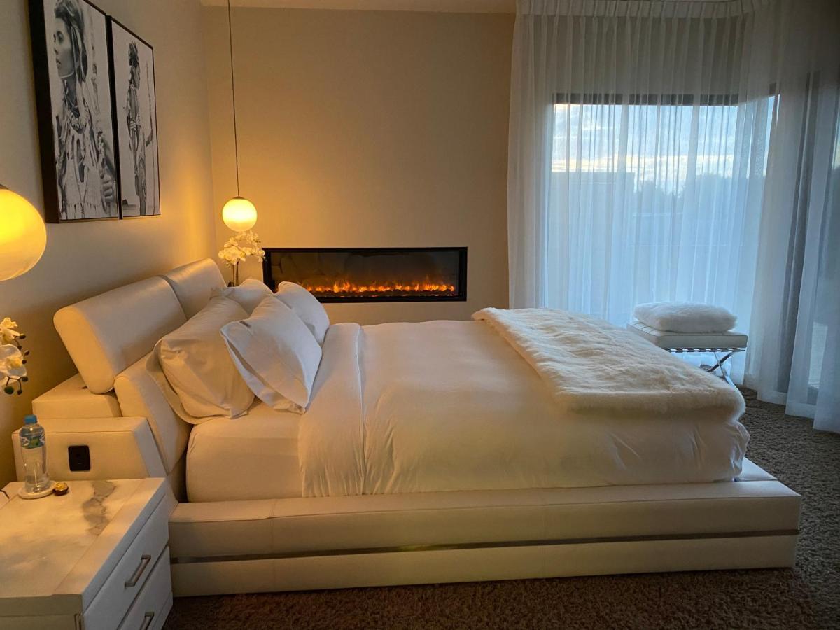Amare Beachside Luxury Turners Beach Exteriör bild